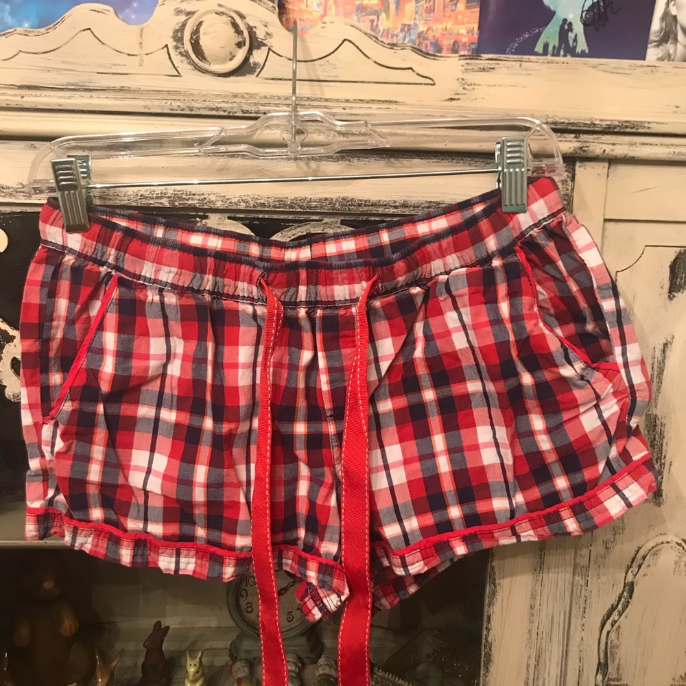 Pajama shorts. Women’s boxers.
